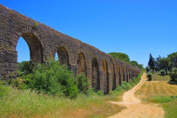 ancient aqueduct systems